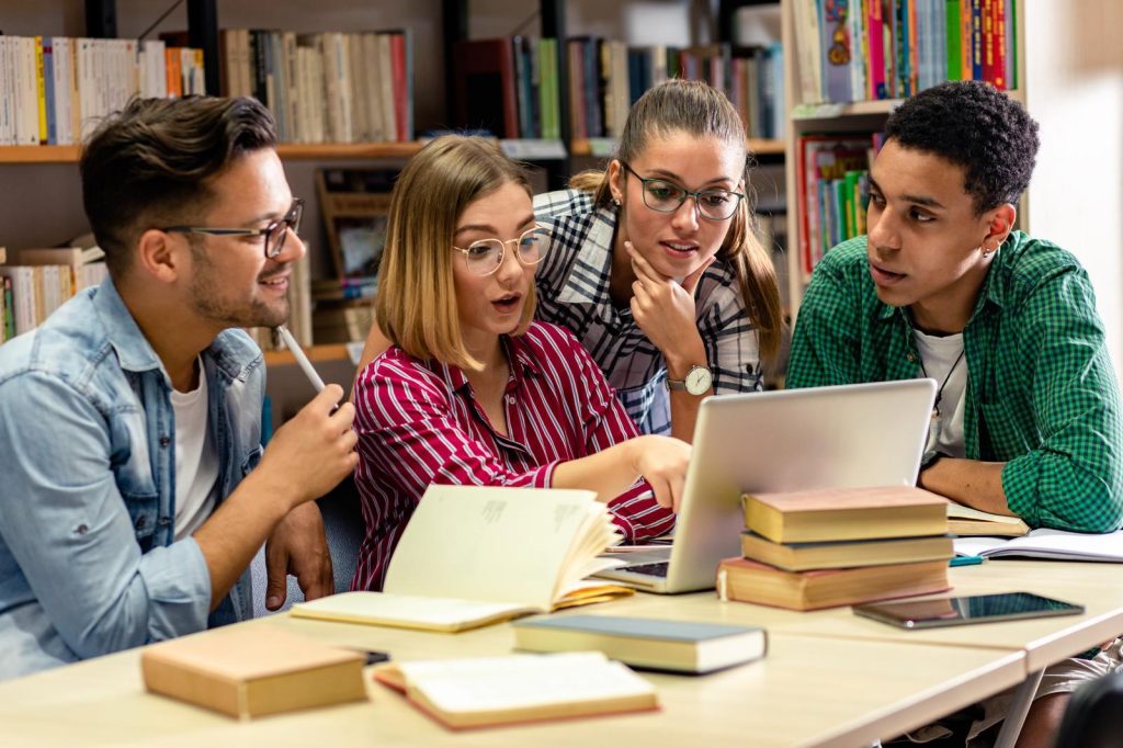 Scuole serali a Correggio
