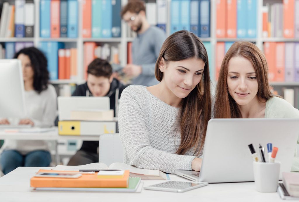 Scuole serali a Pietrasanta